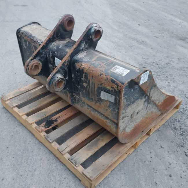 Used BUCKET A 5563600 8